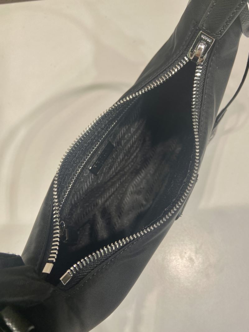 Pra*a hobo bags